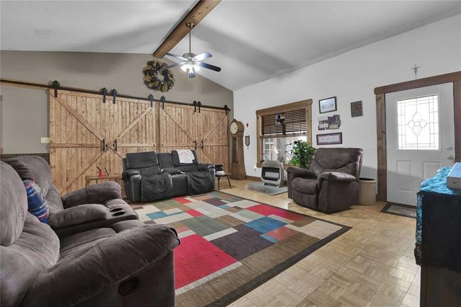 2000 E Beverly Dr, House other with 7 bedrooms, 6 bathrooms and null parking in Shepherd TX | Image 13
