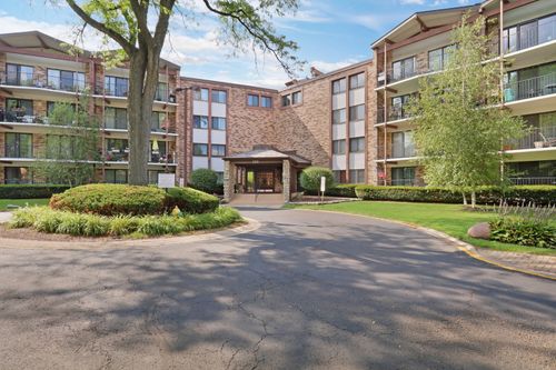 219-250 W Parliament Pl, Mount Prospect, IL, 60056-1061 | Card Image