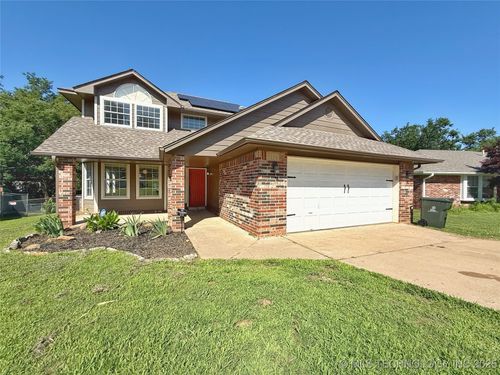 3610 Magnolia Dr, Sand Springs, OK, 74063-2835 | Card Image