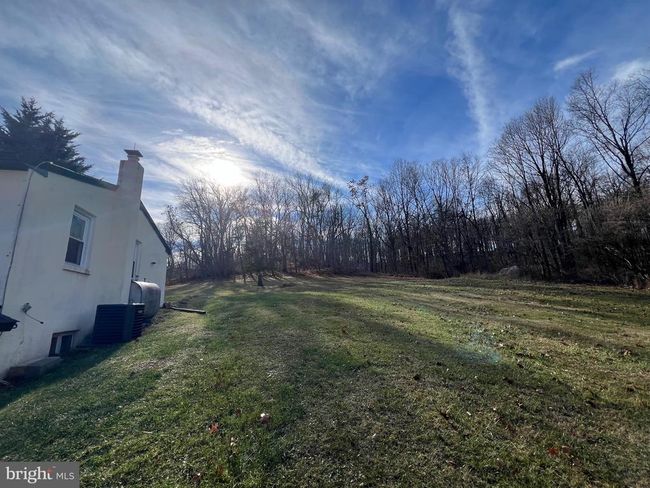 5280 Merry Oaks Rd, Home with 2 bedrooms, 1 bathrooms and null parking in THE PLAINS VA | Image 11