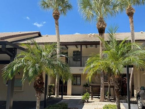 h-360 Three Lakes Ln, VENICE, FL, 34285-5749 | Card Image