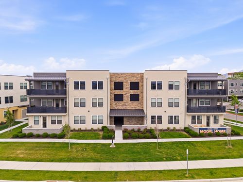 202-8392 S Sky Mirror Ln, Midvale, UT, 84047-7849 | Card Image