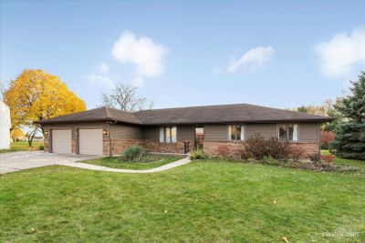 220 Dickson Court, House other with 3 bedrooms, 3 bathrooms and null parking in Yorkville IL | Image 1