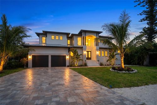 626 Buttonwood Dr, Longboat Key, FL, 34228-2904 | Card Image