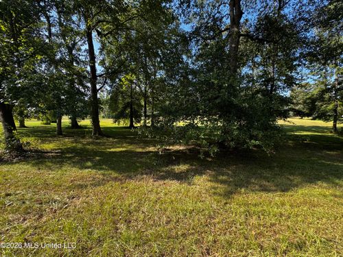 Lot 30 Briar Creek Cir, Laurel, MS, 39440-1547 | Card Image
