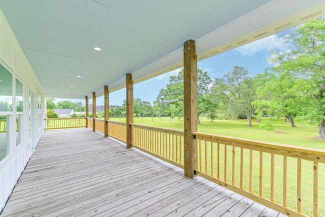 CR400 - 4294 Brazos River Rd, House other with 3 bedrooms, 2 bathrooms and 3 parking in Freeport TX | Image 13