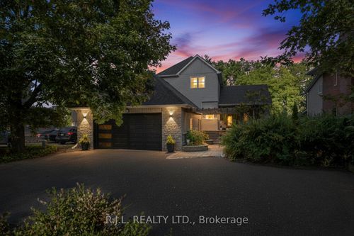 115 Beaver St S, Newcastle, ON, L1B1H3 | Card Image