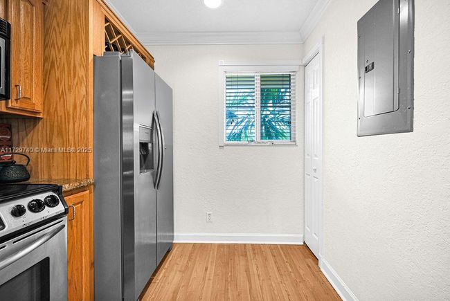 APT-703 - 1501 E Broward Blvd, Condo with 3 bedrooms, 2 bathrooms and null parking in Fort Lauderdale FL | Image 35
