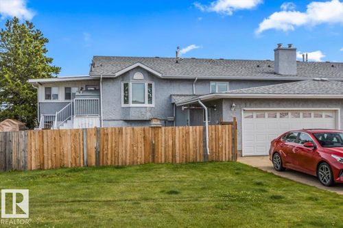 10021 106 St, Morinville, AB, T8R1A3 | Card Image