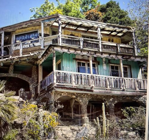 881 Hillcrest Dr, Cambria, CA, 93428-2801 | Card Image