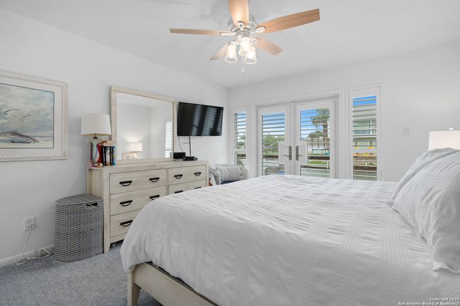 706 - 706 Lauderdale Dr, Condo with 2 bedrooms, 2 bathrooms and null parking in Rockport TX | Image 5