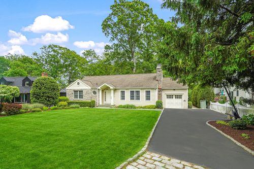 43 Bellain Ave, Harrison, NY, 10528-3009 | Card Image
