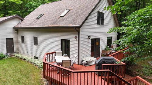 W2725 Beaver Bay Road, Menominee, WI, 54135 | Card Image