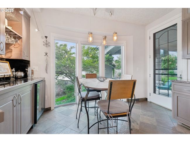 1276 Nw Meadows Dr, House other with 4 bedrooms, 3 bathrooms and 3 parking in McMinnville OR | Image 10