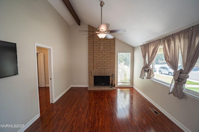 1169 Wagon Wheel Cir, Condo with 3 bedrooms, 2 bathrooms and 2 parking in Reno NV | Image 5