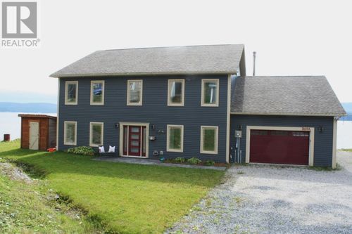 369 A Main Street, Mcivers, NL, A2H6B9 | Card Image