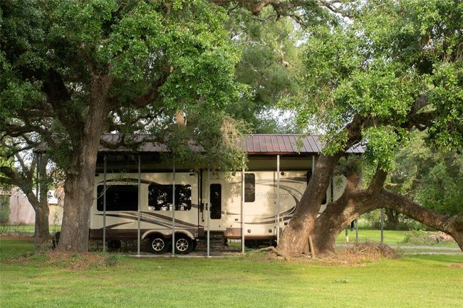 447 Fm 2540 N, House other with 3 bedrooms, 1 bathrooms and 1 parking in Van Vleck TX | Image 6