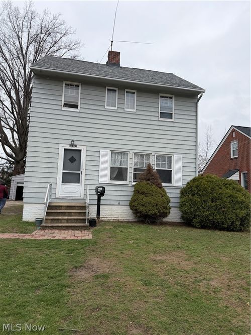 19401 Meredith Avenue, Euclid, OH, 44123 | Card Image