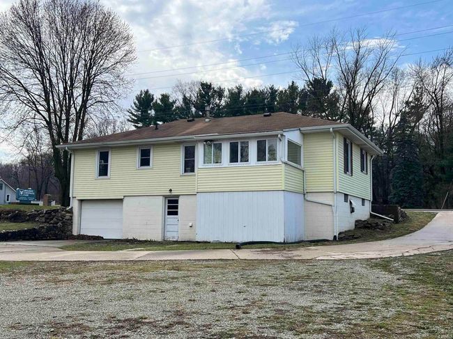 514 S Main St, Home with 0 bedrooms, 1 bathrooms and 10 parking in Middlebury IN | Image 13