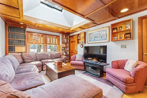 4-6 Ramsdell Ave, Boston, MA, 02131-4728 | Card Image