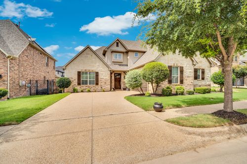 6409 Vintage Lake Dr, Arlington, TX, 76016-5158 | Card Image