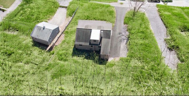 27 Cherry Ln, House other with 3 bedrooms, 3 bathrooms and null parking in Bethel CT | Image 36