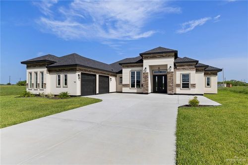 3518 Treasure Hills Blvd, Harlingen, TX, 78550-7871 | Card Image