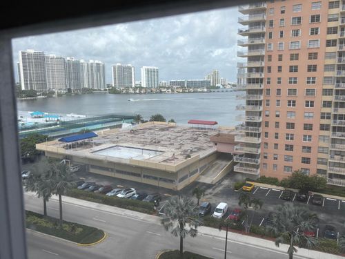 910-250 174th St, Sunny Isles Beach, FL, 33160-3323 | Card Image