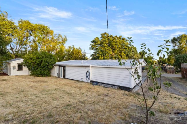 View of grassy yard | Image 30