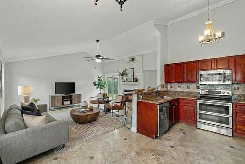 8411 Garden Gate Pl, Boca Raton, FL, 33433-7606 | Card Image