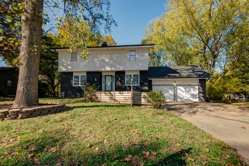 4261 S Meadowlark Dr, Springfield, MO, 65810-1073 | Card Image