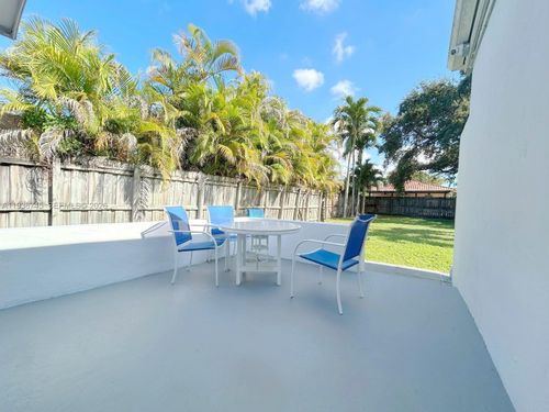 3-121 Sw 51st Ave, Coral Gables, FL, 33134-1284 | Card Image