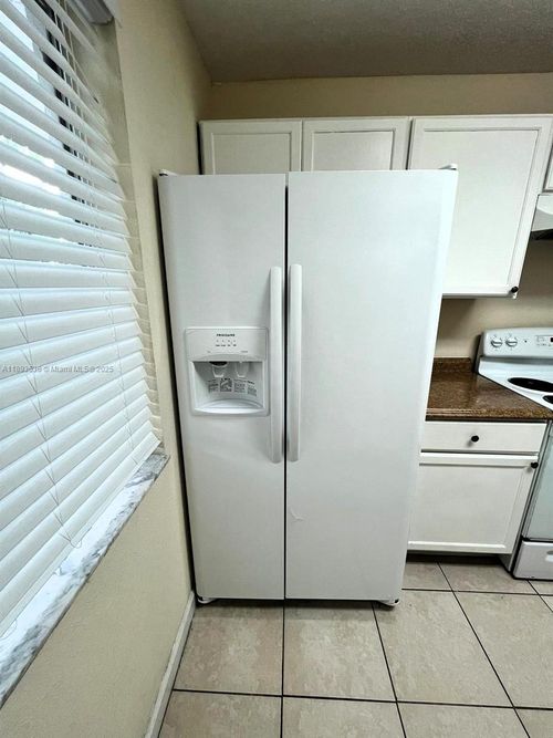 apt-308-8740 N Sherman Cir, Miramar, FL, 33025-2054 | Card Image