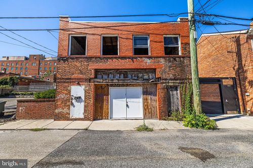 858 Tyson St, BALTIMORE, MD, 21201-4805 | Card Image
