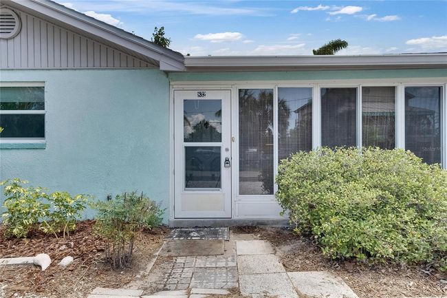 832 Seabreeze Dr, House other with 3 bedrooms, 2 bathrooms and null parking in RUSKIN FL | Image 6
