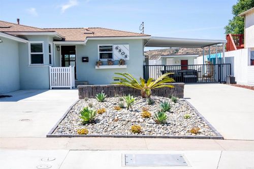 6808 Cartwright St, San Diego, CA, 92120-1025 | Card Image
