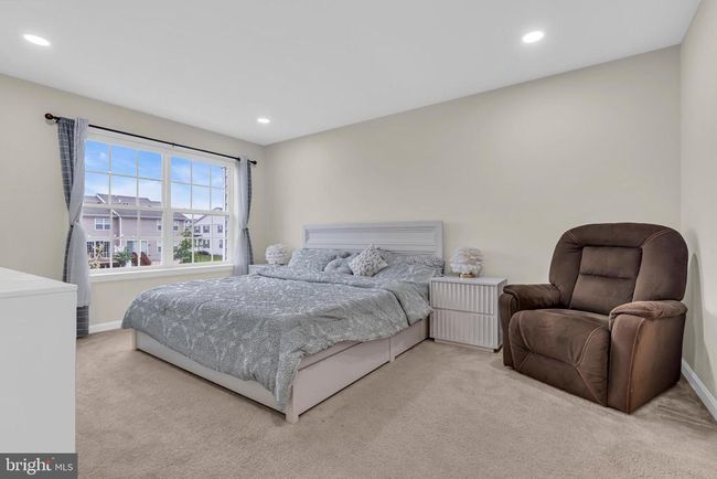 51 Begonia Ln, Townhouse with 3 bedrooms, 3 bathrooms and null parking in MONROE TOWNSHIP NJ | Image 25