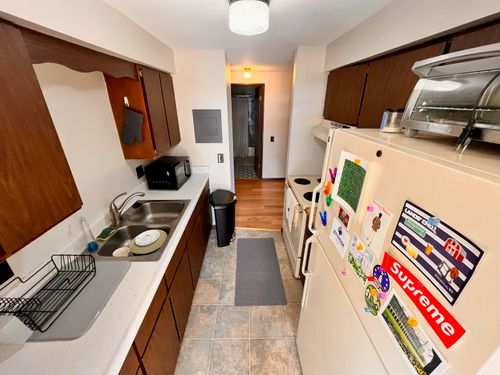 2118 Red Arrow Trl, Fitchburg, WI, 53711-6704 | Card Image