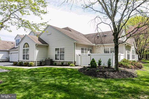 283 Federal Point Blvd, Lawrence, NJ, 08648-6502 | Card Image