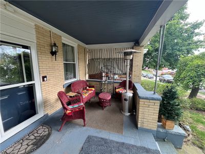 Front porch | Image 3