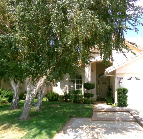 4829 W Forest Oaks Ave, Banning, CA, 92220 | Card Image