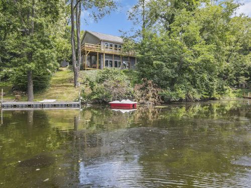 3073 Meadowbrook Dr Ne, Lancaster, OH, 43130-8718 | Card Image