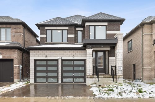 47 Corley St, Lindsay, ON, K9V6C2 | Card Image