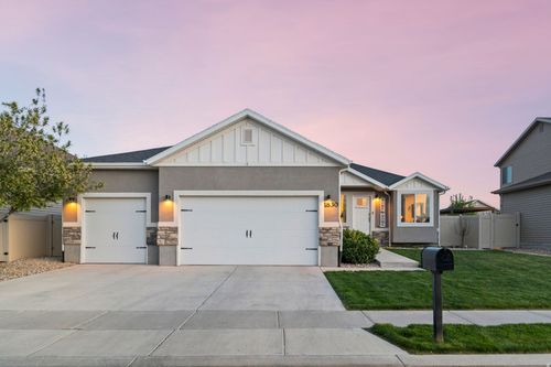 1830 E Cedar Trails Way, Eagle Mountain, UT, 84005-4653 | Card Image