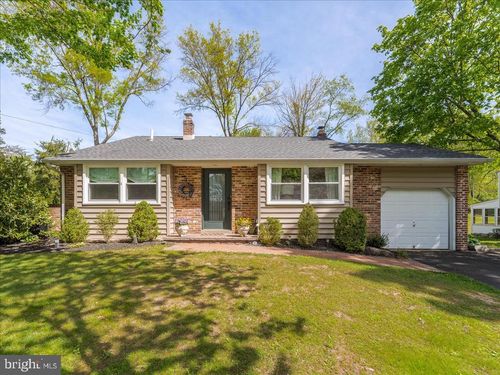 2737 Lantern Ln, AUDUBON, PA, 19403-2239 | Card Image