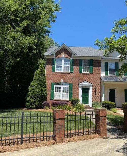 18629 Shawnee Ridge Rd, Cornelius, NC, 28031-9002 | Card Image