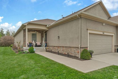 1502-2250 Lake Pointe Dr, Lawrence, KS, 66049-9220 | Card Image