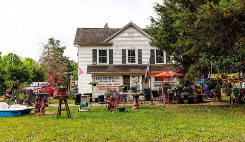 120 Lake Orange Rd, Hillsborough, NC, 27278-8946 | Card Image