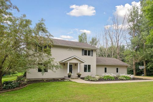 16355 320th St, New Prague, MN, 56071-4553 | Card Image