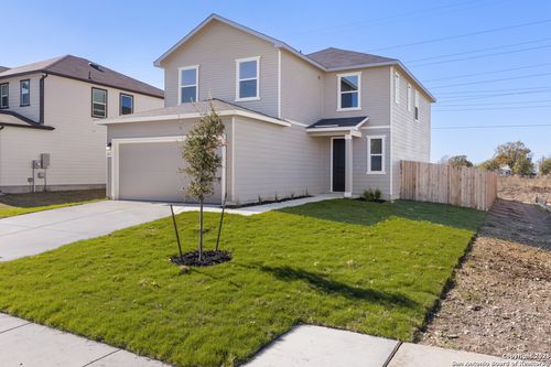 4117 Woodside Dr, Seguin, TX, 78155-3266 | Card Image